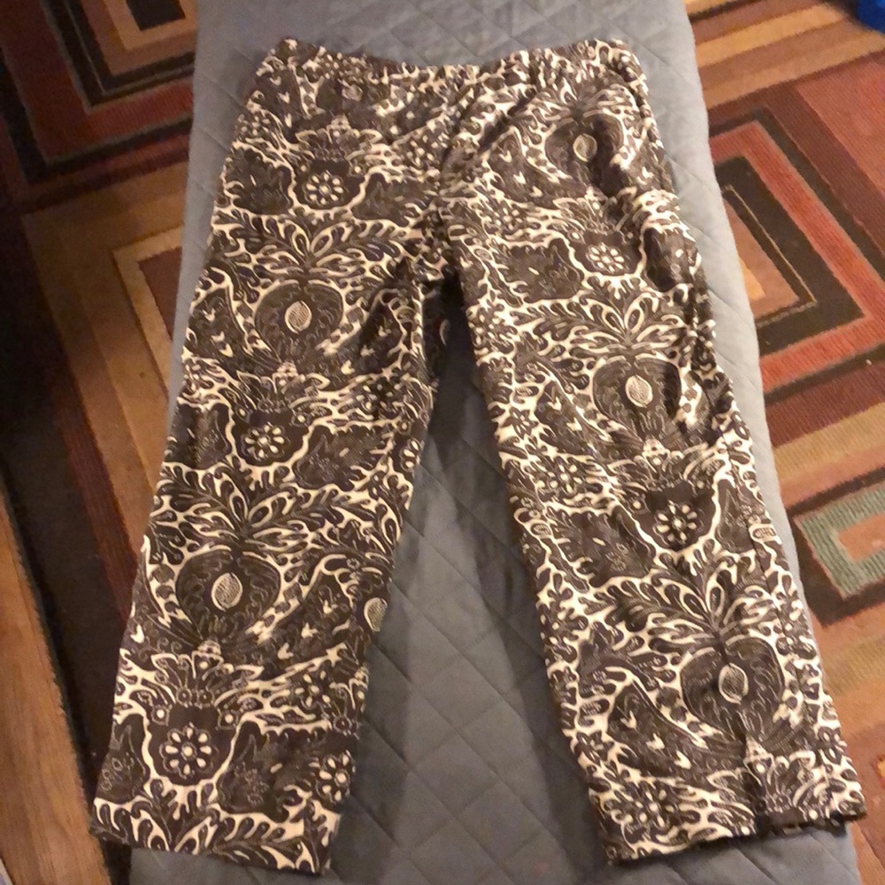 Women’s 10 Landend designer Capri
